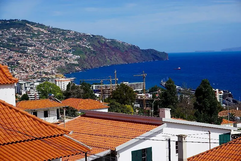 Casa de hóspedes The Flame Tree Madeira (Adults Only) Hotel Funchal